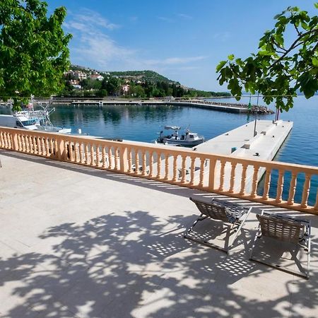 Apartmani Suzana Klenovica Luaran gambar