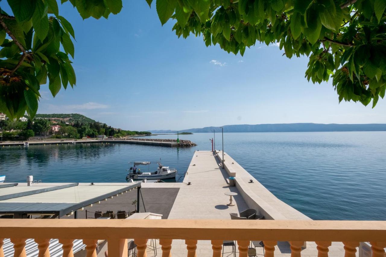 Apartmani Suzana Klenovica Luaran gambar
