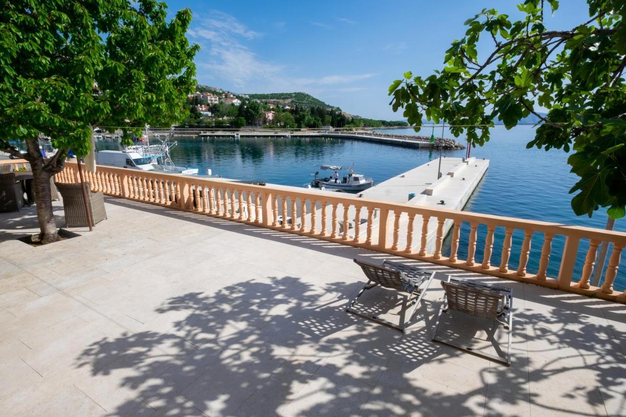 Apartmani Suzana Klenovica Luaran gambar