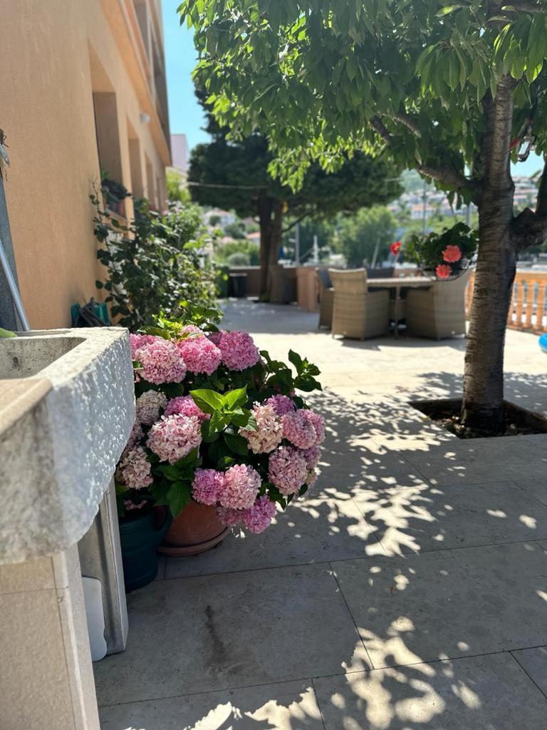 Apartmani Suzana Klenovica Luaran gambar